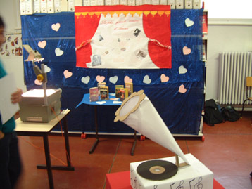 expomarivaux2.jpg (37027 octets)