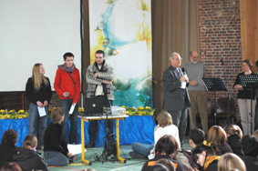 inaug10.jpg (48474 octets)