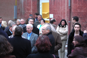 inaug15.jpg (43029 octets)