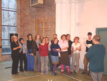 stiaa.jpg (37704 octets)